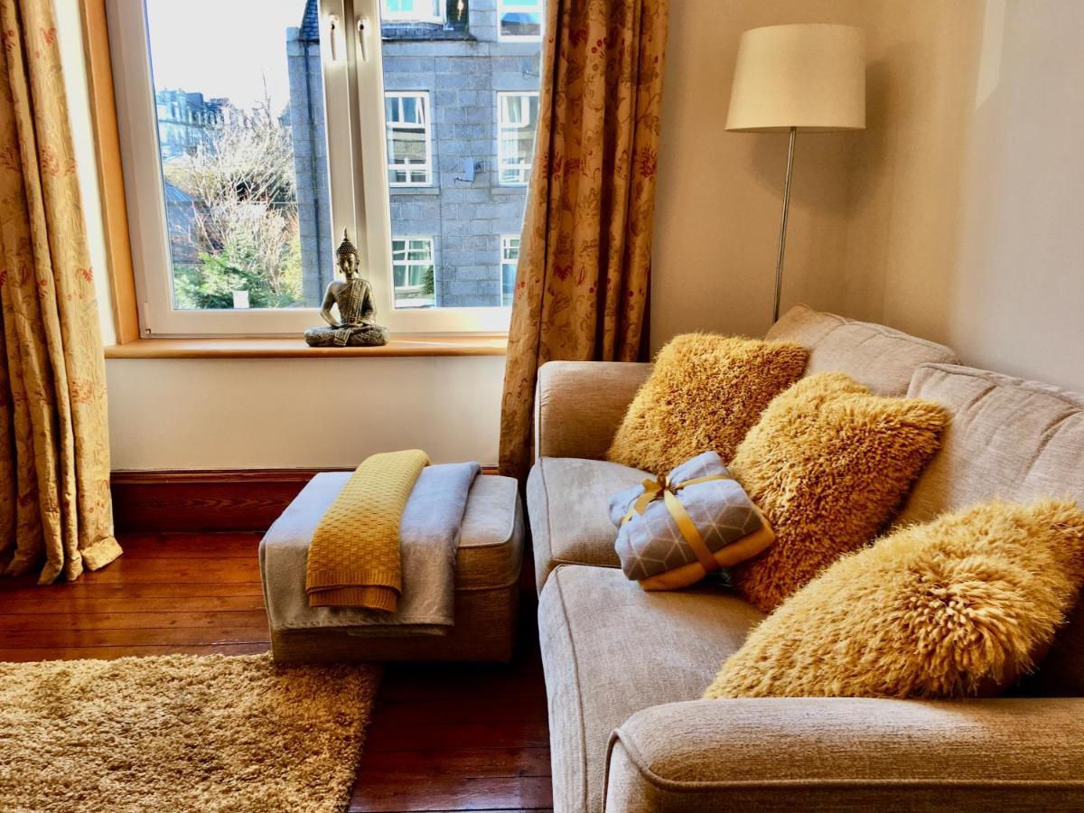 Cosy 2 Bedroom Central Apartment - Free Parking, Free Wifi Aberdeen Zewnętrze zdjęcie
