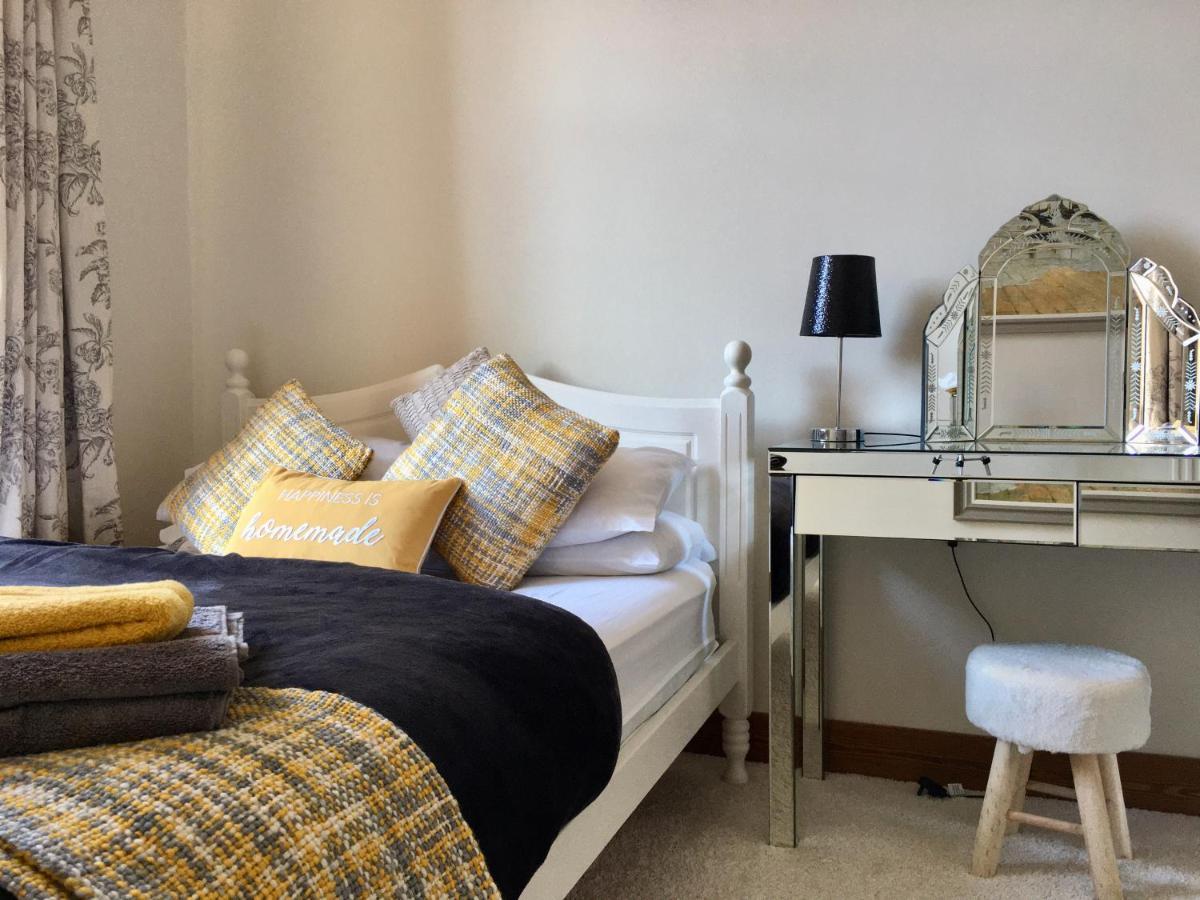Cosy 2 Bedroom Central Apartment - Free Parking, Free Wifi Aberdeen Zewnętrze zdjęcie